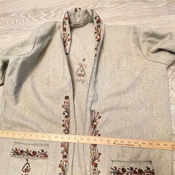 Vintage Embroidered Wool Duster Coat Beige Boho Folk Art Longline Handmade - Picture 8 of 14